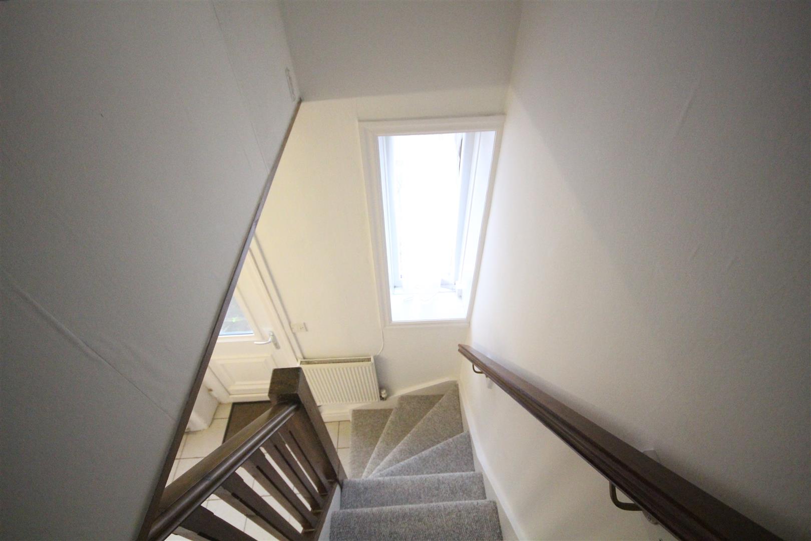 2 bedroom mid terrace house Let Agreed in Earby - IMG_2414.jpg